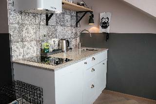 Aparthotel The Swan House Hotel By Ylma