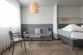 Aparthotel The Swan House Hotel By Ylma