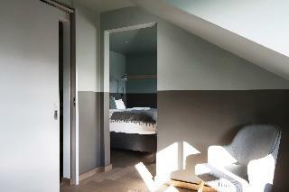 Aparthotel The Swan House Hotel By Ylma