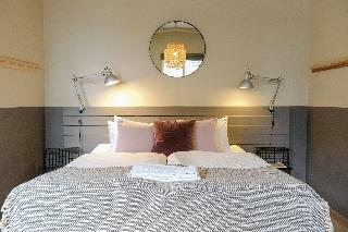 Aparthotel The Swan House Hotel By Ylma