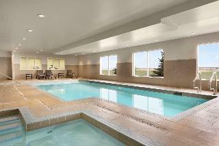 Hotel Days Inn & Suites By Wyndham Airdrie