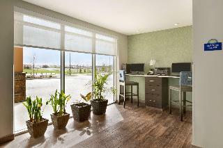 Hotel Days Inn & Suites By Wyndham Airdrie