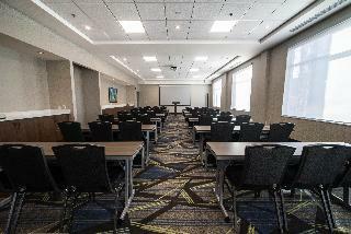Hotel Holiday Inn Express And Suites West Edmonton-mall