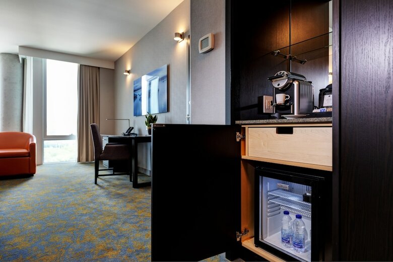 Hotel X Toronto By Library Hotel Collection