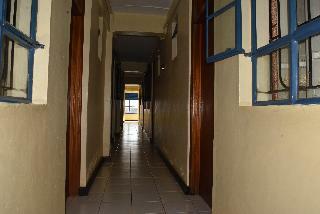 Ibis  2000 Hotel Karatina