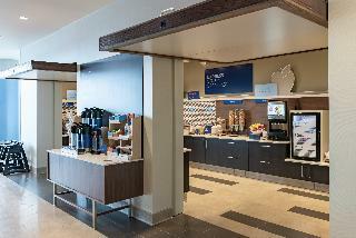 Hotel Holiday Inn Express And Suites Saskatoon East