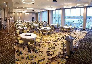 Hotel Holiday Inn Express And Suites Saskatoon East
