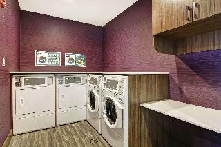 Hotel Home2 Suites By Hilton Edmonton South