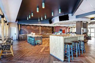 Hotel Tru By Hilton Edmonton Windermere