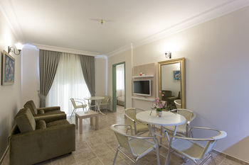 Villa Sunflower Apart Hotel & Spa - 2