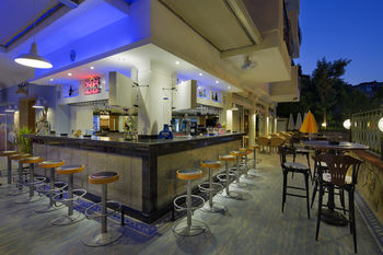 Villa Sunflower Apart Hotel & Spa - 2