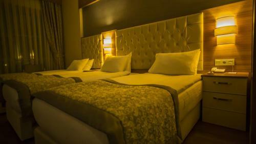 Parion Hotel