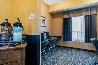 Hotel Comfort Inn & Suites