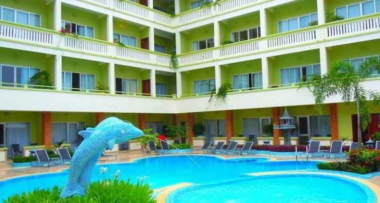 Hotel Cambodian Resort