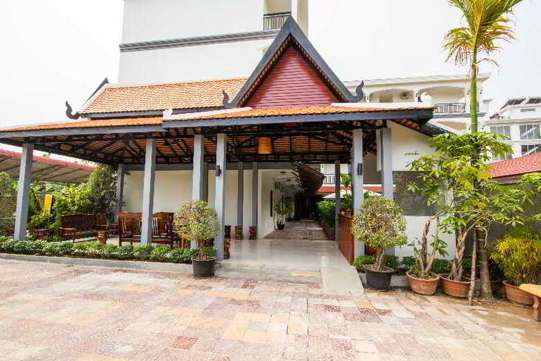 Amra Angkor Hotel