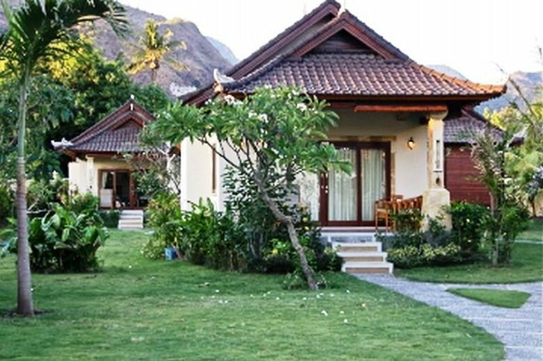 Hotel Arya Amed Beach Resort