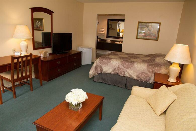 Hotel Rideau Heights Inn
