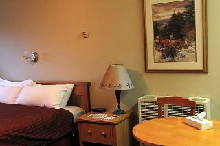 Hotel Aspen Village Inn