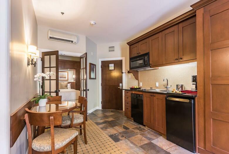Hotel Chateau Beauvallon