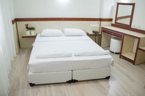 Yildirim Hotel