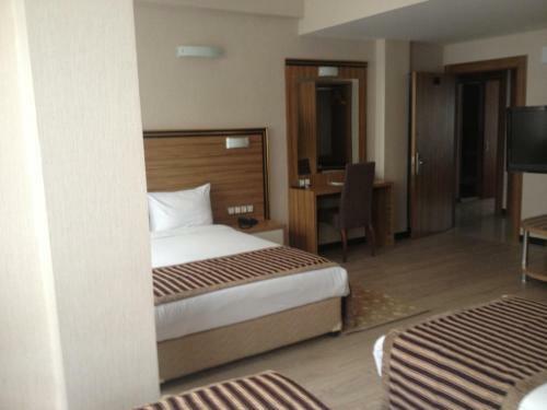 Buyuk Hotel