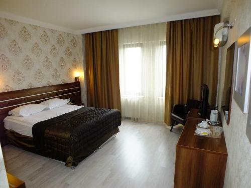 Lifos Hotel