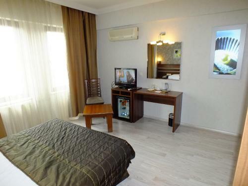 Lifos Hotel