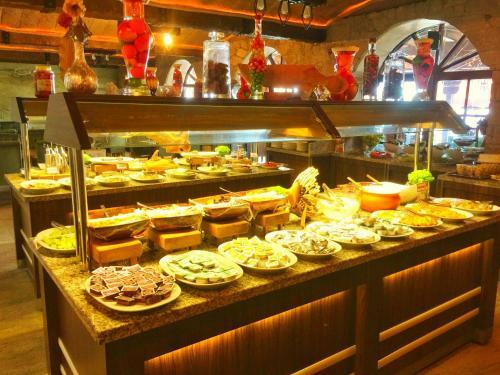 Assos Kervansaray Hotel