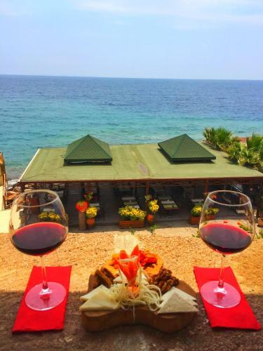 Assos Kervansaray Hotel