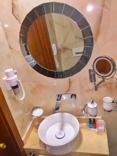 Assos Kervansaray Hotel