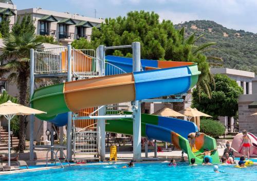 Assos Eden Gardens Hotel
