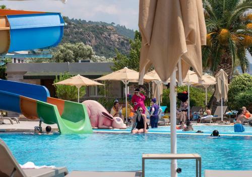 Assos Eden Gardens Hotel