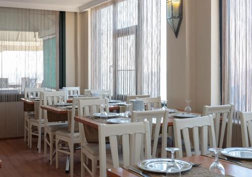 Assos Eden Gardens Hotel