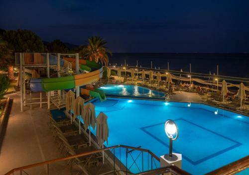 Assos Eden Gardens Hotel