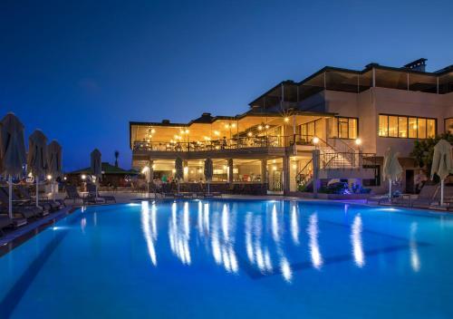 Assos Eden Gardens Hotel