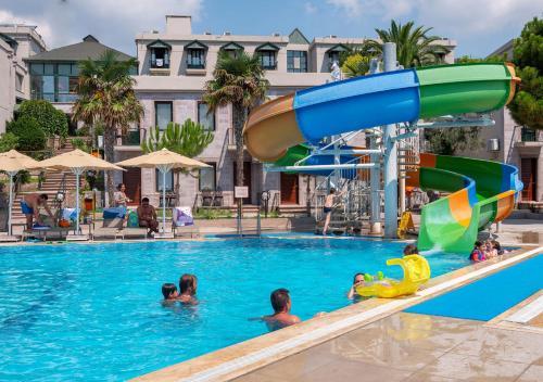 Assos Eden Gardens Hotel