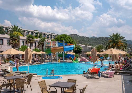 Assos Eden Gardens Hotel