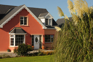 Bed & Breakfast Lurraga House