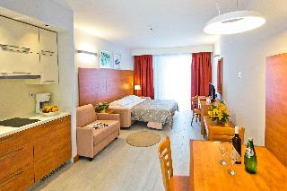 Hotel Zaton Holiday Resort Apartments 4*