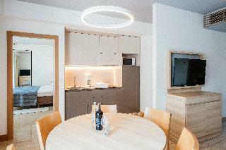 Hotel Zaton Holiday Resort Apartments 4*