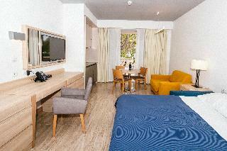 Hotel Zaton Holiday Resort Apartments 4*