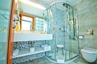 Hotel Zaton Holiday Resort Apartments 4*