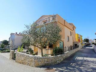 Hotel Apartments Nives
