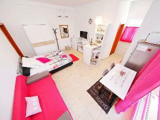 Hotel Apartments Jadranko