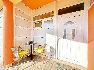 Hotel Apartments Jadranko