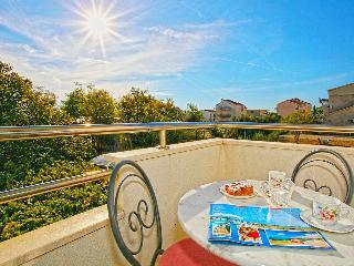 Hotel Apartments Dama (Ex Danica)