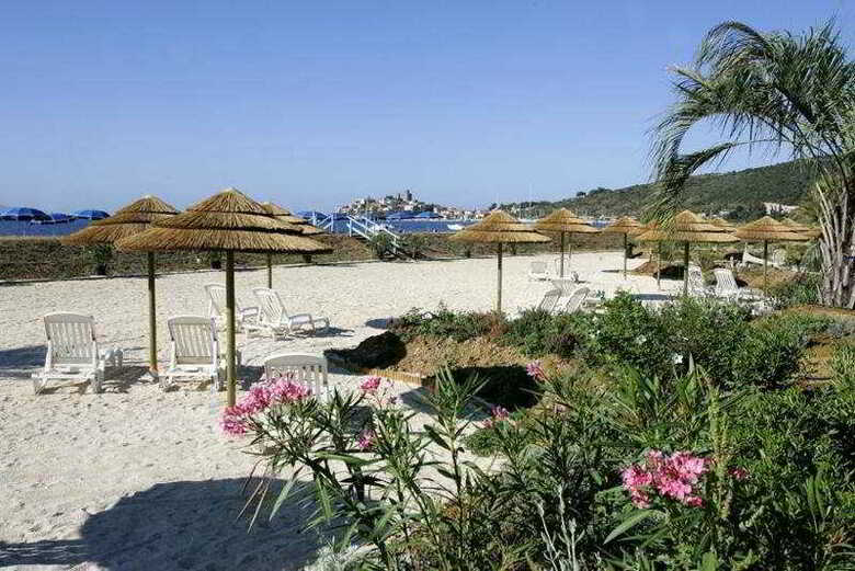 Hotel Talamone Camping Village