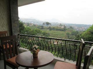 Hotel Scarlet Dago Bukit Pakar