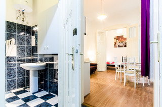 Like Home-city Centre-style Apartments