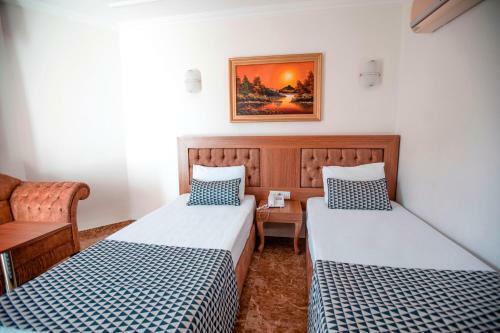 Kristal Beach Hotel